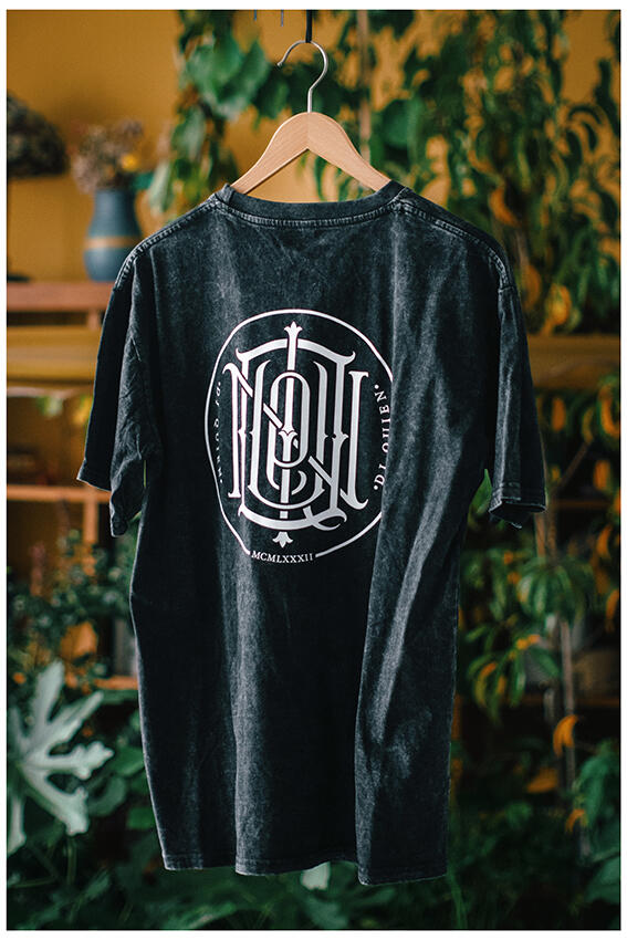 Overwashed Black 01